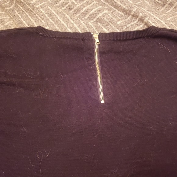 Cable and Gauge lightweight black sweater, size L - Picture 3 of 5